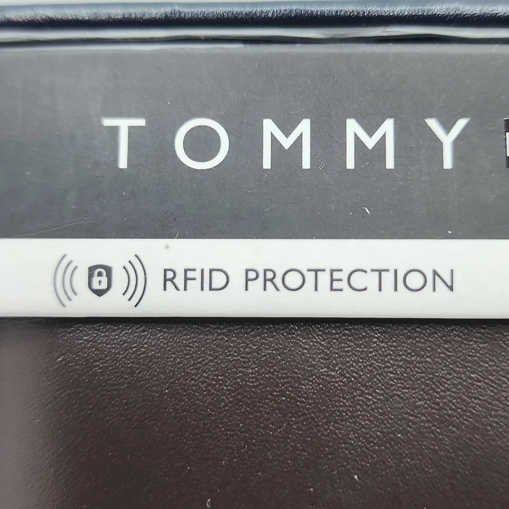 TOMMY HILFIGER, MENS WALLET DOUBLE FOLD, DARK BROWN,GENUINE LEATHER, BROWN COLOR